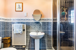 Photo 25- click for photo gallery